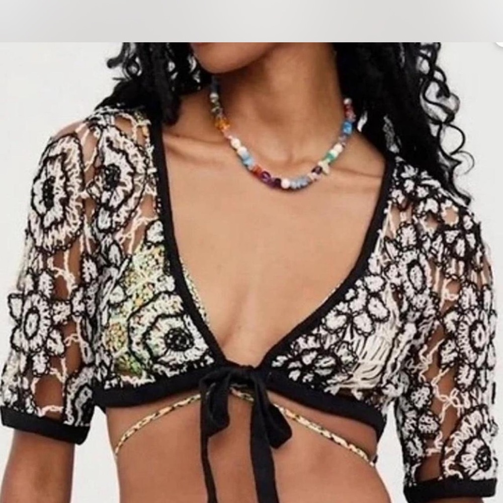 Floral Lace Tie-Front Crop Top